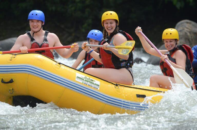 sarapiqui white water rafting with arenal rafting