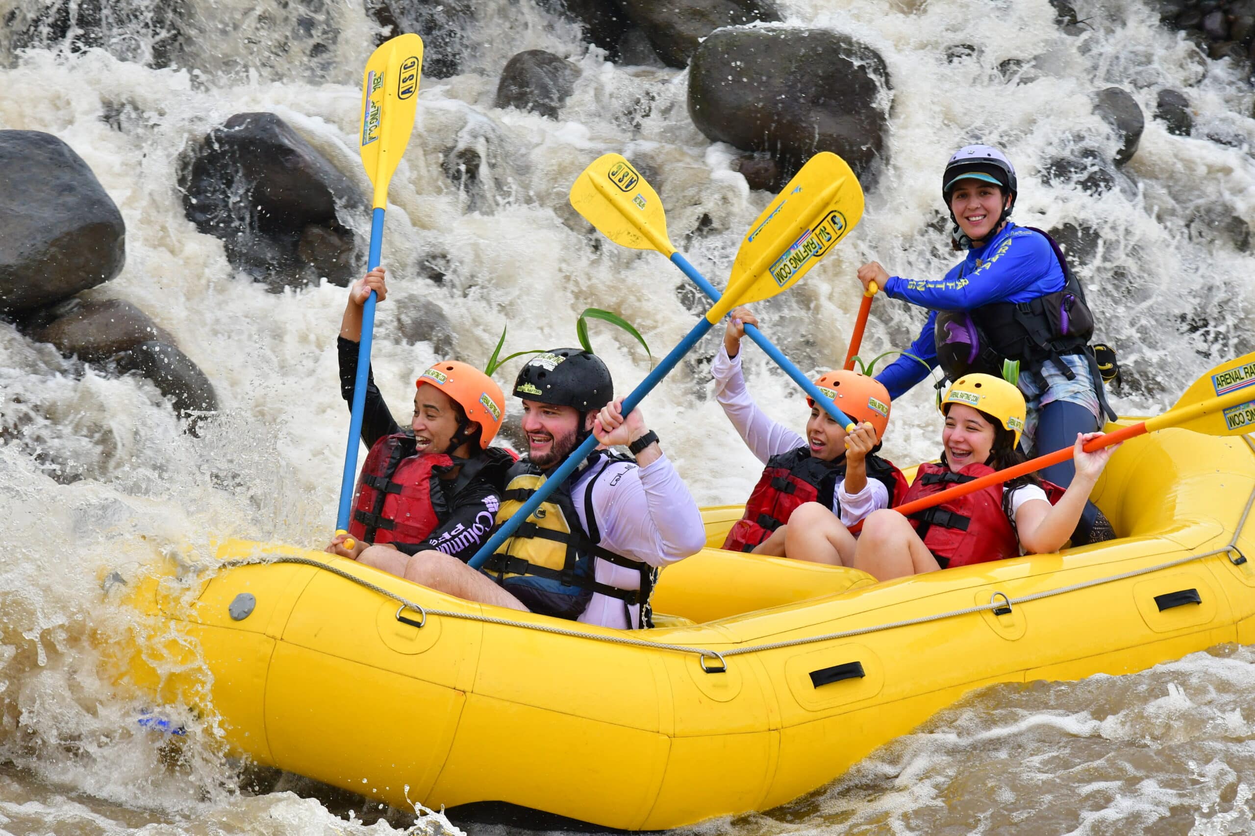 rafting costa rica
