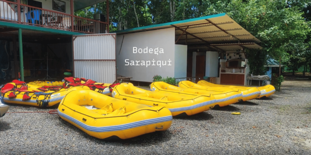 Stockage, inspection et entretien du matériel Arenal Rafting